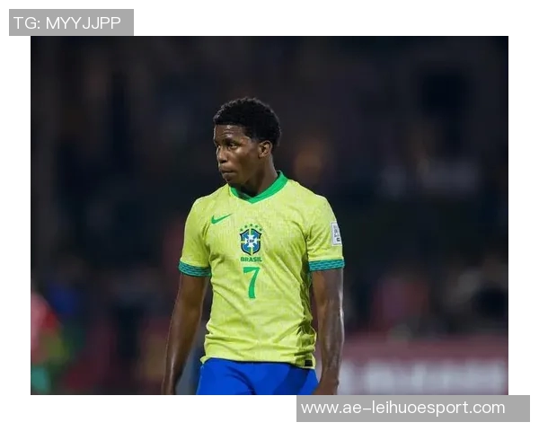 意大利U17世界杯点球大战击败十人巴西荣获季军荣耀时刻